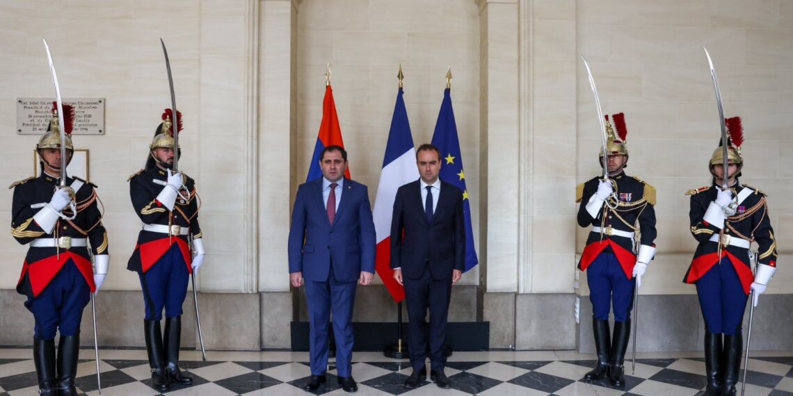 Фото: twitter.com/SebLecornu