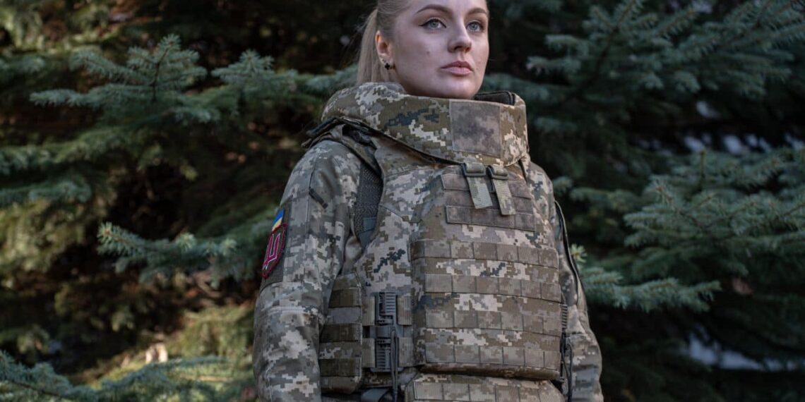 Украинская военнослужащая