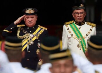 Король Ибрагим Искандар. Фото: Reuters