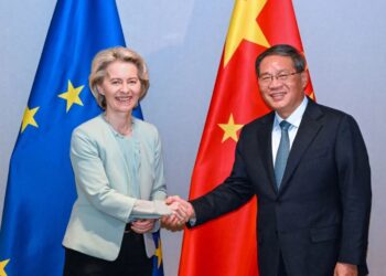 Урсуле фон дер Ляйен и Ли Цян