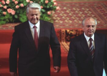 Первый президент России Борис Ельцин и первый президент СССР Михаил Горбачев. Фото: Дмитрий Донской/Ельцин Центр