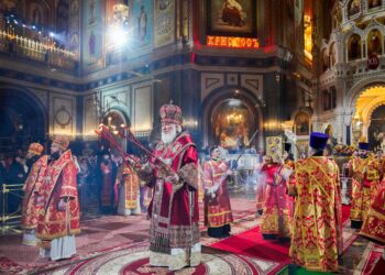 Патриаршее служение в праздник Светлого Христова Воскресения в Храме Христа Спасителя. Фото: patriarchia.ru