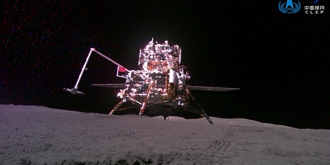 «Чанъэ-6» на обратной стороне Луны, 3 июня 2024 года. Фото: CNSA