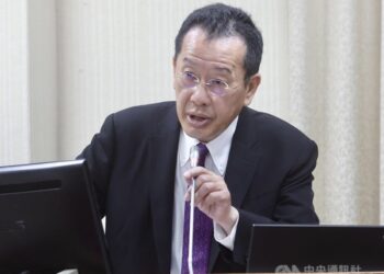 Министр обороны Веллингтон Ку. Фото: CNA