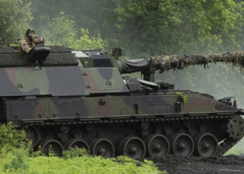 Немецкая гаубица 2000