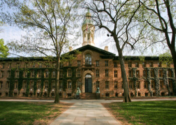 Принстонский университет