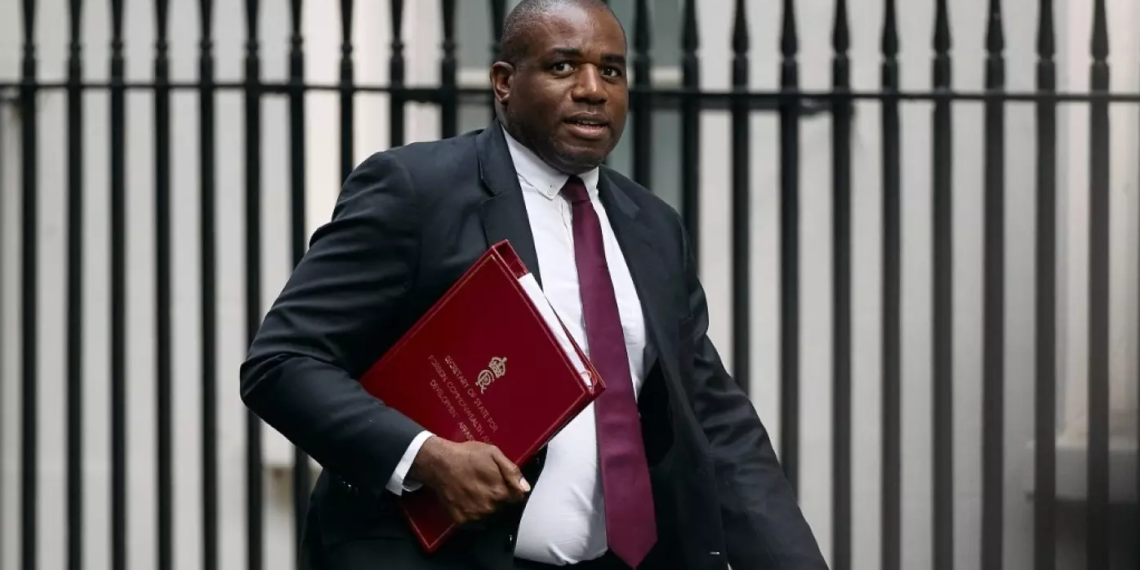 Дэвид Лэмми