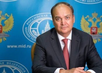 Анатолий Антонов