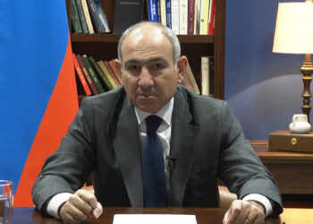 Никол Пашинян не назначил дату референдума и не уточнил детально, что будет содержаться в новом проекте конституции.