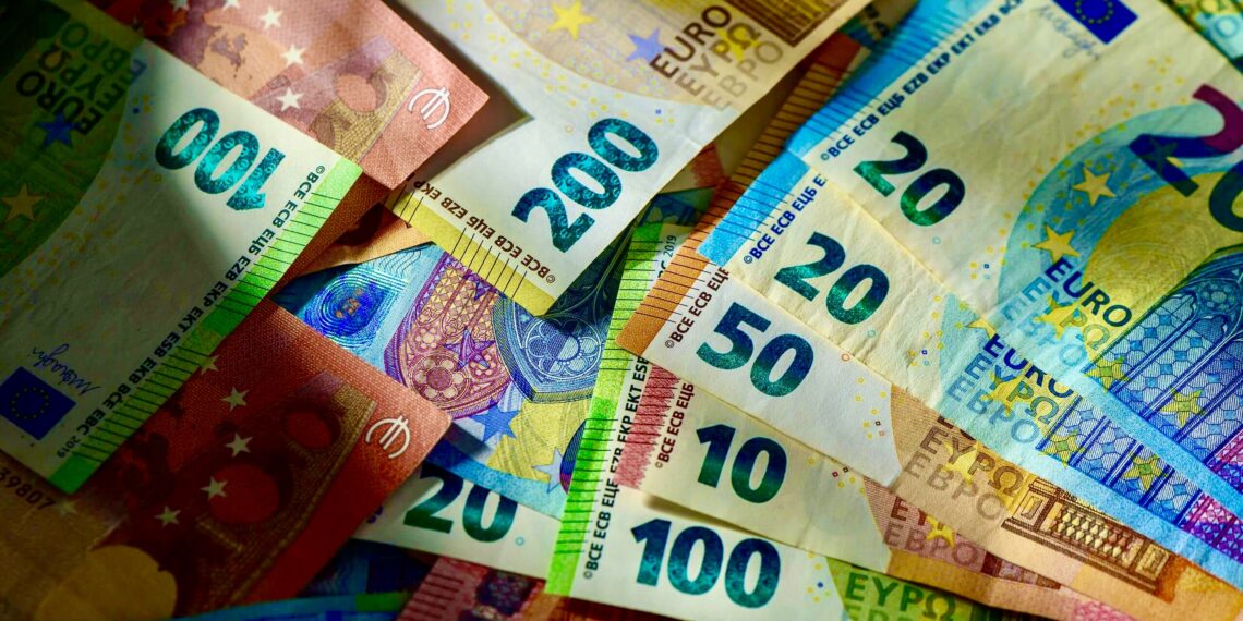 Евро. Фото: halofinancial.com