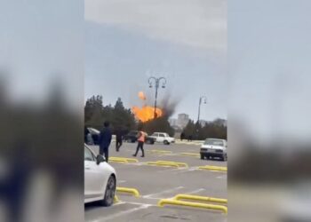 Момент попадания дрона в Нахиджеване