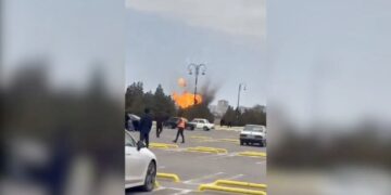 Момент попадания дрона в Нахиджеване