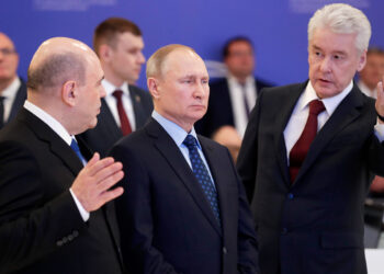Михаил Мишустин, Владимир Путин и Сергей Собянин. Фото: ТАСС