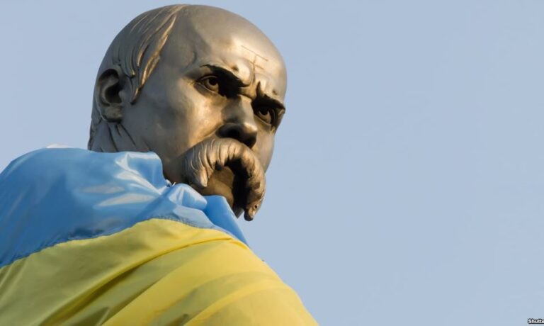 Киев не может отменить закон о языке, а ЕС и НАТО не могут интегрировать Украину