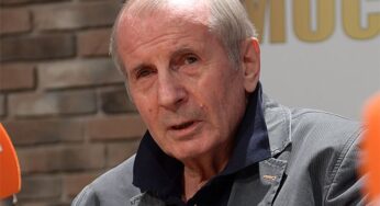 Веллер: Россия ведет себя в армяно-азербайджанской войне как шакал