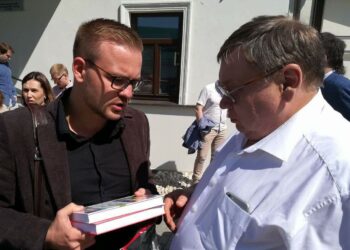 Андрей Цепелев и губернатор Ивановской области Павел Коньков. Иллюстарция: Facebook