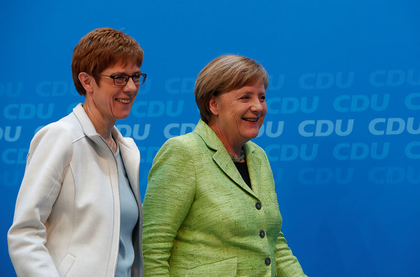 Аннегрет Крамп-Карренбауэр и Ангела Меркель. Фото: Atlantic Council