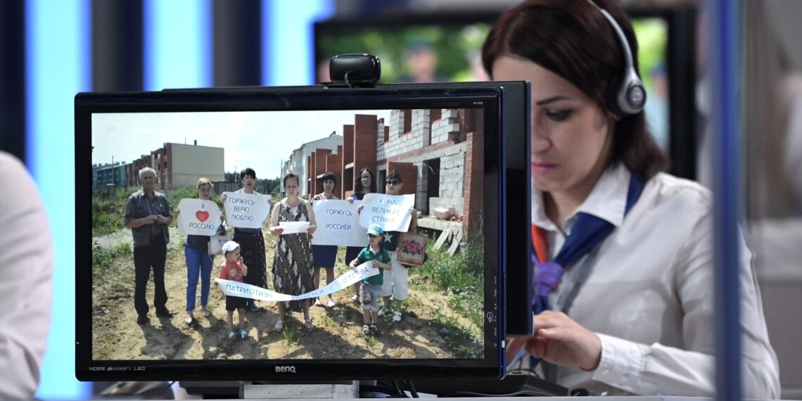 "Прямая линия с Владимиром Путиным". Фото: Пресс-служба Кремля