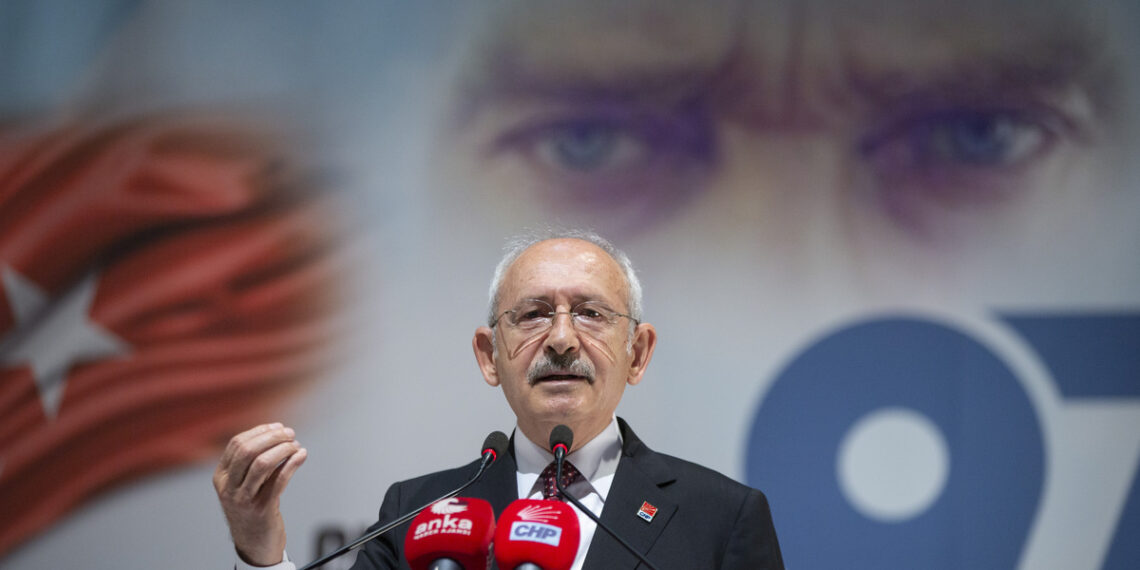 Кемаль Кылычдароглу. Фото: Emin Sansar / Anadolu