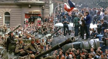 Ввод войск в Чехословакию предопределил крах мирового социализма