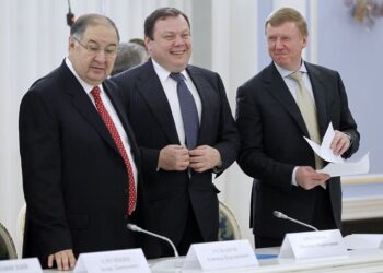 Алишер Усманов, Михаил Фридман и Анатолий Чубайс