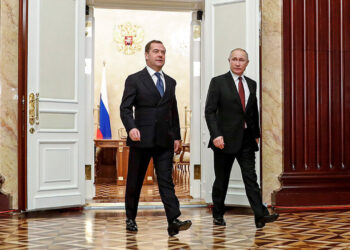 Дмитрий Медведев и Владимир Путин. Фото: Астахов Дмитрий/ТАСС