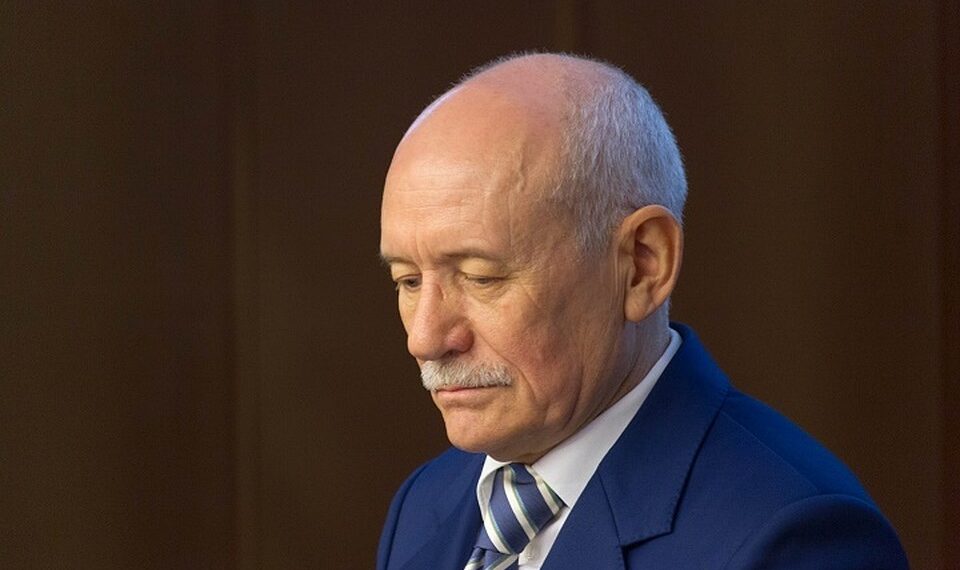 Рустэм Хамитов