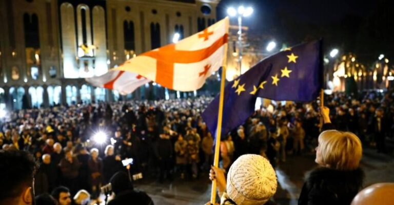 Грузинский протест — скромный и беспощадный, народ не верит оппозиции: мнение