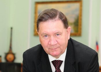 Александр Михайлов