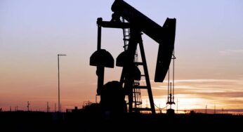 США и Саудовская Аравия создают негласный альянс, чтобы рулить мировой нефтью — версия