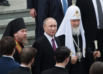 Митрополит Тихон, Владимир Путин и Патриарх Кирилл. Фото: Сергей Гунеев/РИА Новости