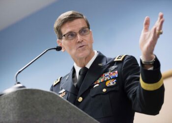 Джозеф Вотел. Фото: Defense News