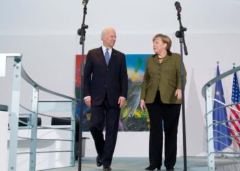 Джозеф Байден и Ангела Меркель