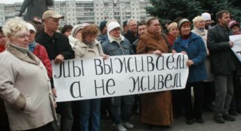 Погружение России в нищету и разруху идет полным ходом: эксперт
