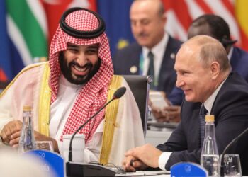 Владимир Путин и Мохаммед бен Салман. Фото: AFP, Людовик Марин