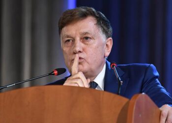 Вячеслав Макаров