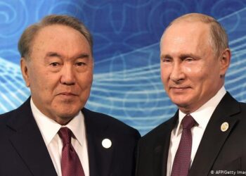 Нурсултан Назарбаев и Владимир Путин. Фото: AFP