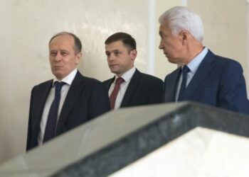 Александр Бортников и Владимир Васильев. Фото: РИА Дербент