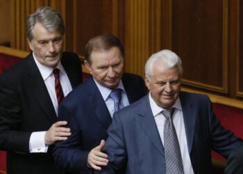 Виктор Ющенко, Леонид Кучма и Леонид Кравчук