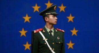 Европе необходимо занять более жесткую позицию в отношениях с Китаем – дипломат