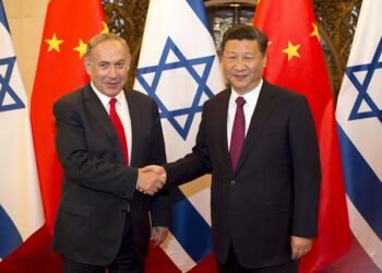 Биньямин Нетаньяху и Си Цзиньпин. Фото: cfoi.co.uk