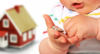 Минтруд решил отобрать у семей пособие по уходу за ребенком – позор: депутат