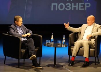 Валентин Юмашев и Владимир Познер. Фото: yeltsin.ru