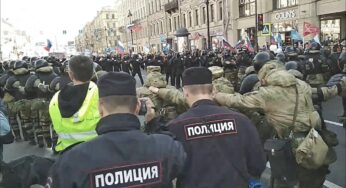 Политолог Ломов объяснил, почему не стоит доверять докладу оппозиционера Костюшева о разгоне Первомая