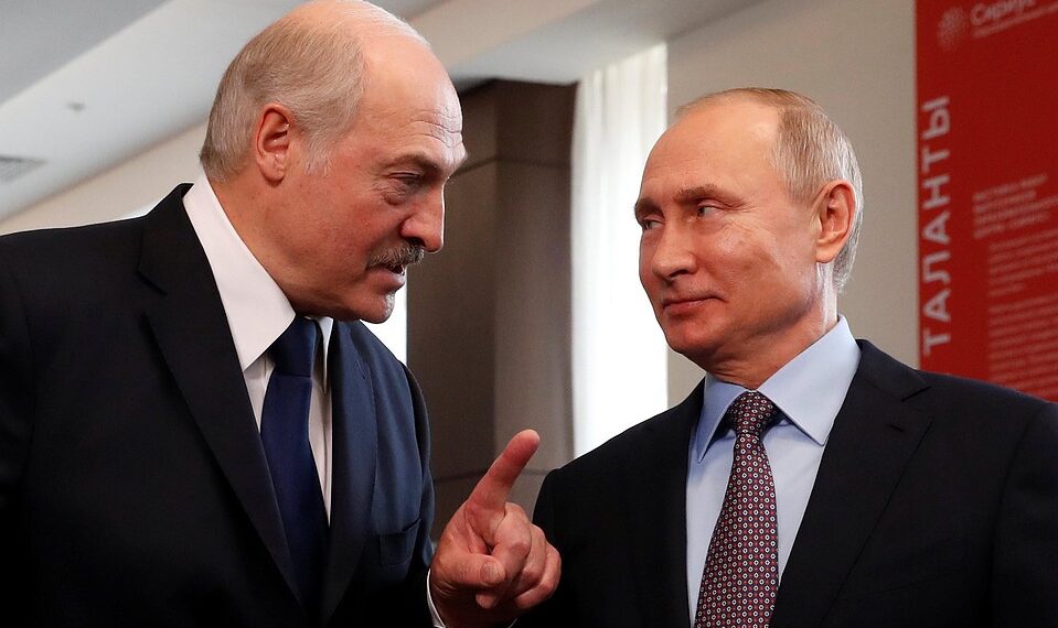 Александр Лукашенко и Владимир Путин. Фото: Reuters