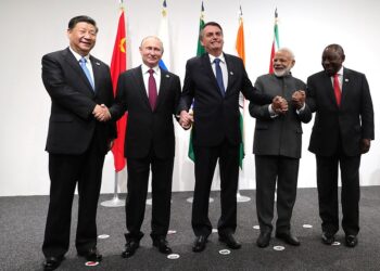 Лидеры стран БРИКС. Фото: пресс-служба Кремля