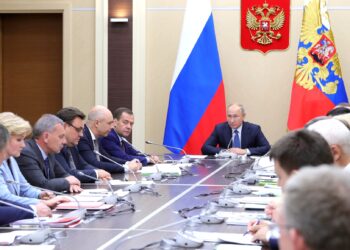 Совещание с членами правительства. Фото: Пресс-служба Кремля