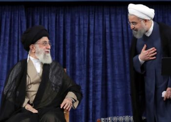 Али Хаменеи и Хасан Рухани. Фото: Khamenei.ir