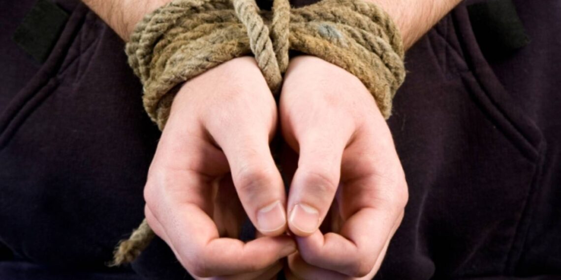 «Самоизоляция» на практике. Фото: mnews.world