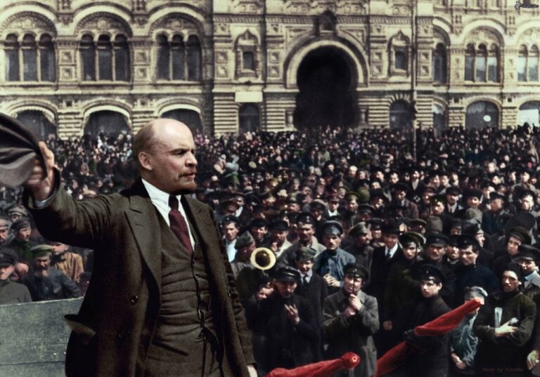 Тони Рокки: Попытки «похоронить» память о Великой Октябрьской революции – опасное дело